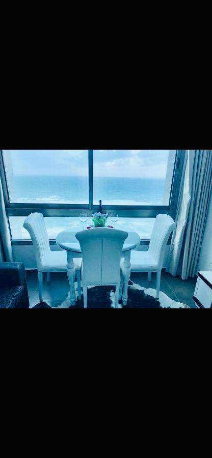 Апартаменты Blue In The Sea Нетания Экстерьер фото